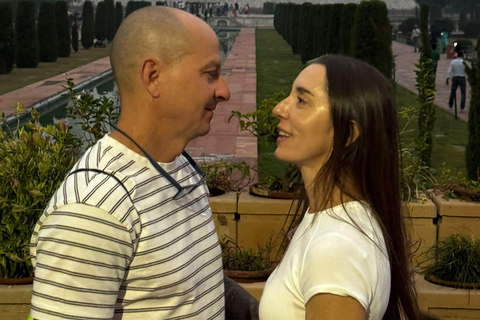 Desde Delhi: tour de 1 día al Taj Mahal y el fuerte de Agra con desayuno 5*Desde Agra: tour al Taj Mahal y al fuerte de Agra con coche y guía