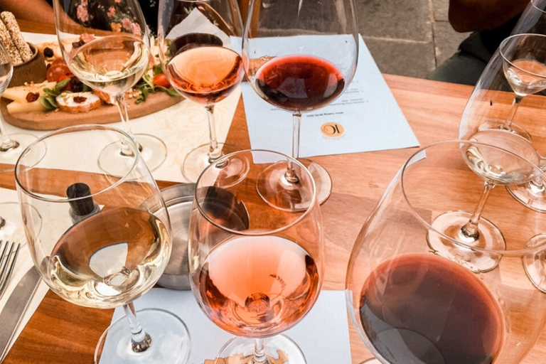 Rodas: experiencia privada de cata de vinos