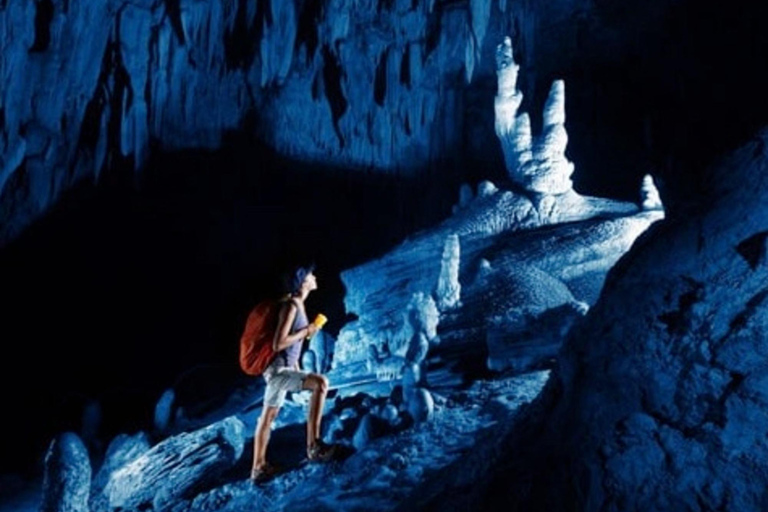 Nadi: zjazdy na linie, tyrolka i wycieczka do jaskiń z posiłkiemNadi: Zjazd na linie, tyrolka i zwiedzanie jaskiń z posiłkiem