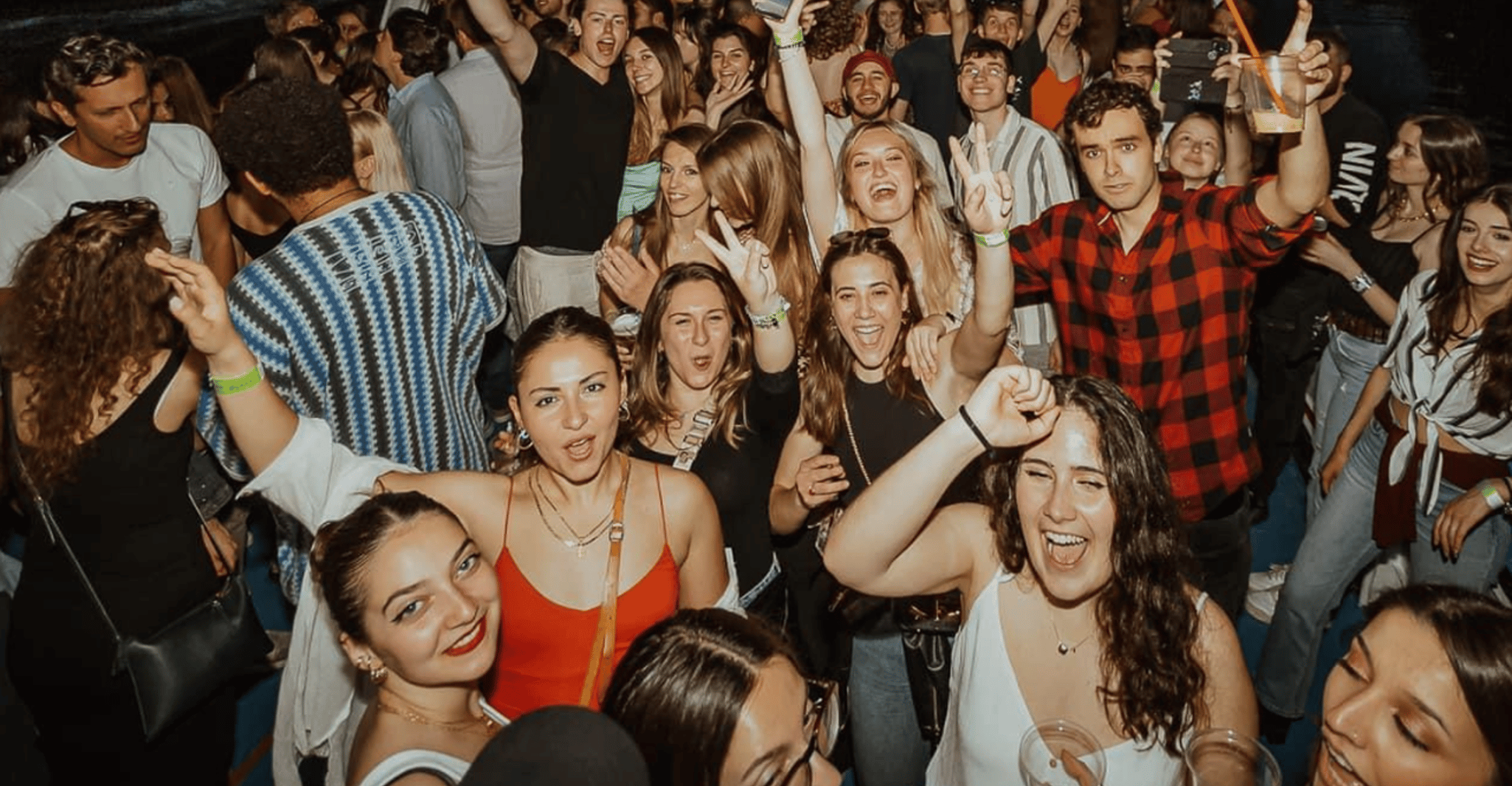 Prague : Boat Party with Afterparty at EPIC