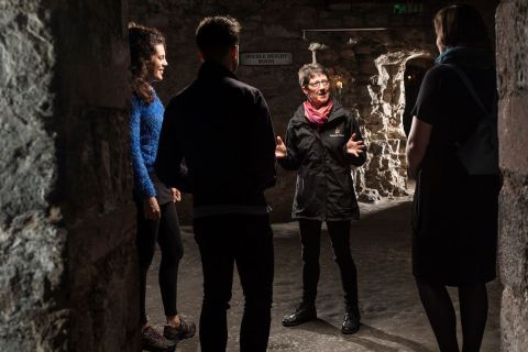 Edimburgo: tour storico dei sotterranei di giorno