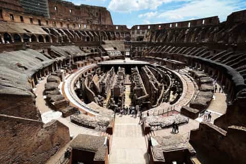 Rome: Colosseum Tour with Roman Forum & Palatine Hill Access