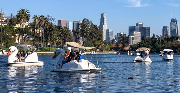 Echo Park Lake: Swan Tretbootverleih