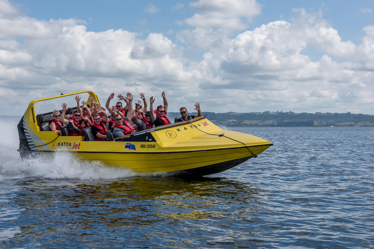 Lake Rotorua: 30min Jet boat Experience