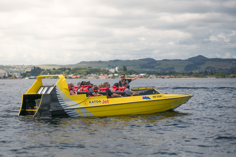 Lake Rotorua: 30min Jet boat Experience