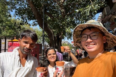 Delhi: Old Delhi Street Food, Spice Market & Heritage Tour
