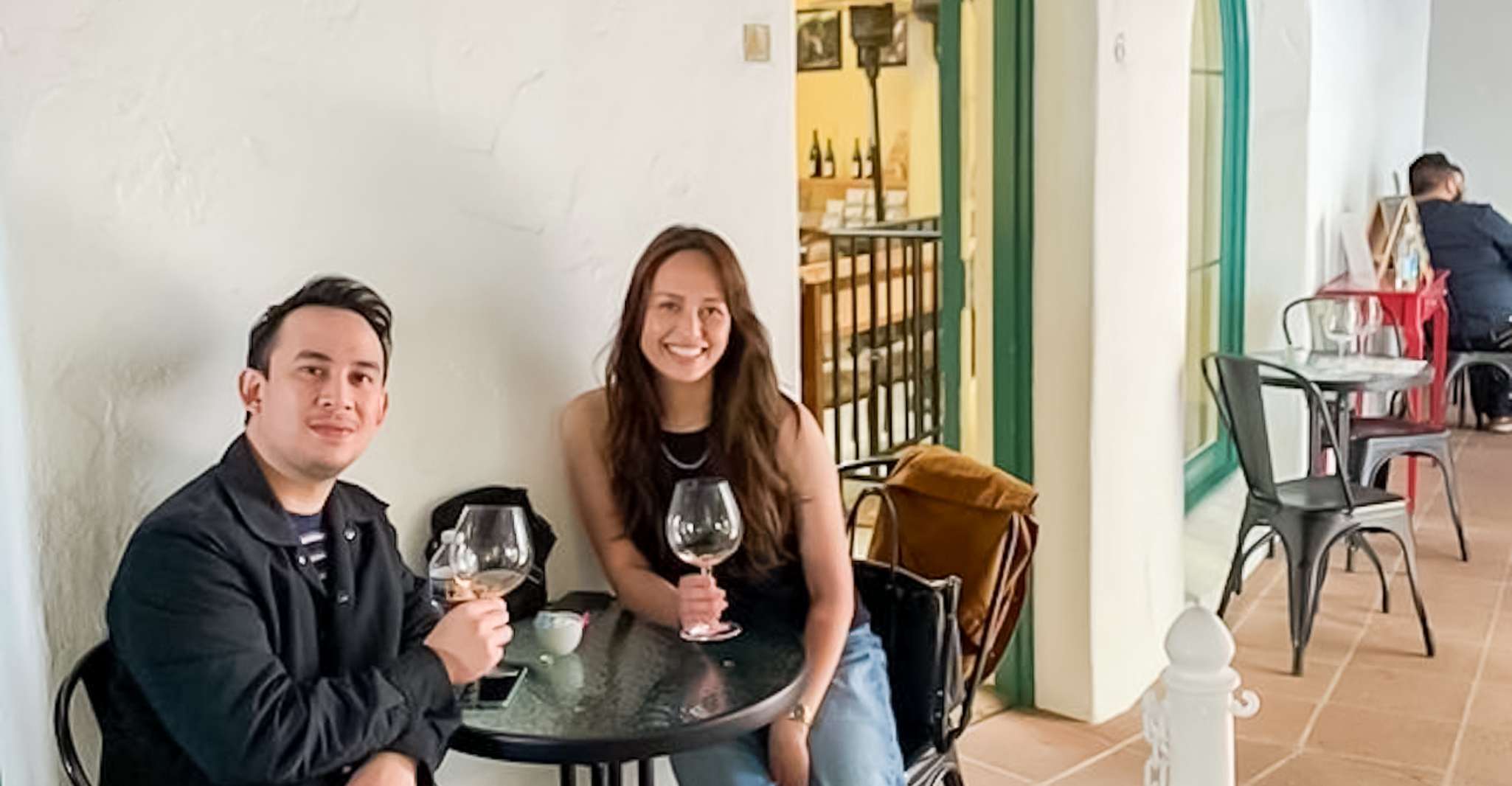 Santa Barbara, Spumante Wine Walking Tour - Hizvo