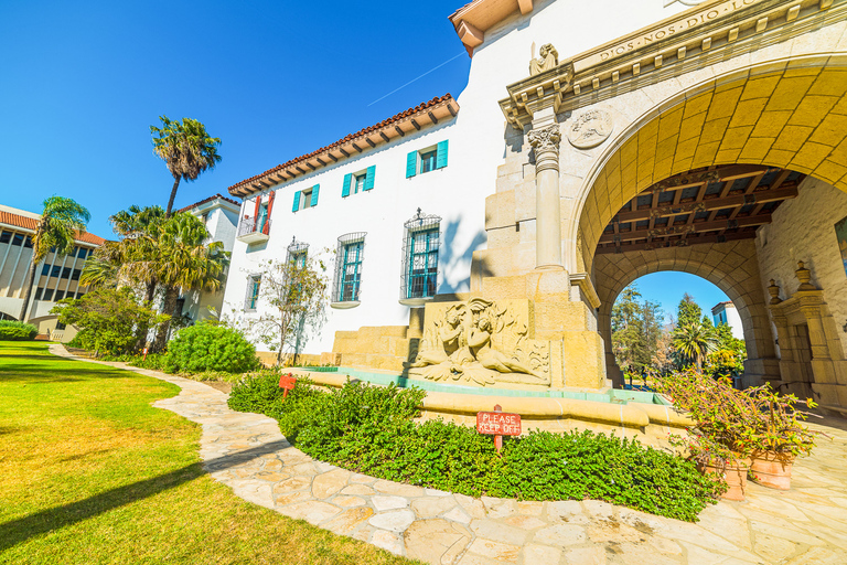 Santa Barbara: Rundgang zu Wein, Schokolade und GeschichteSanta Barbara: Wein, Schokolade und Geschichte zu Fuß