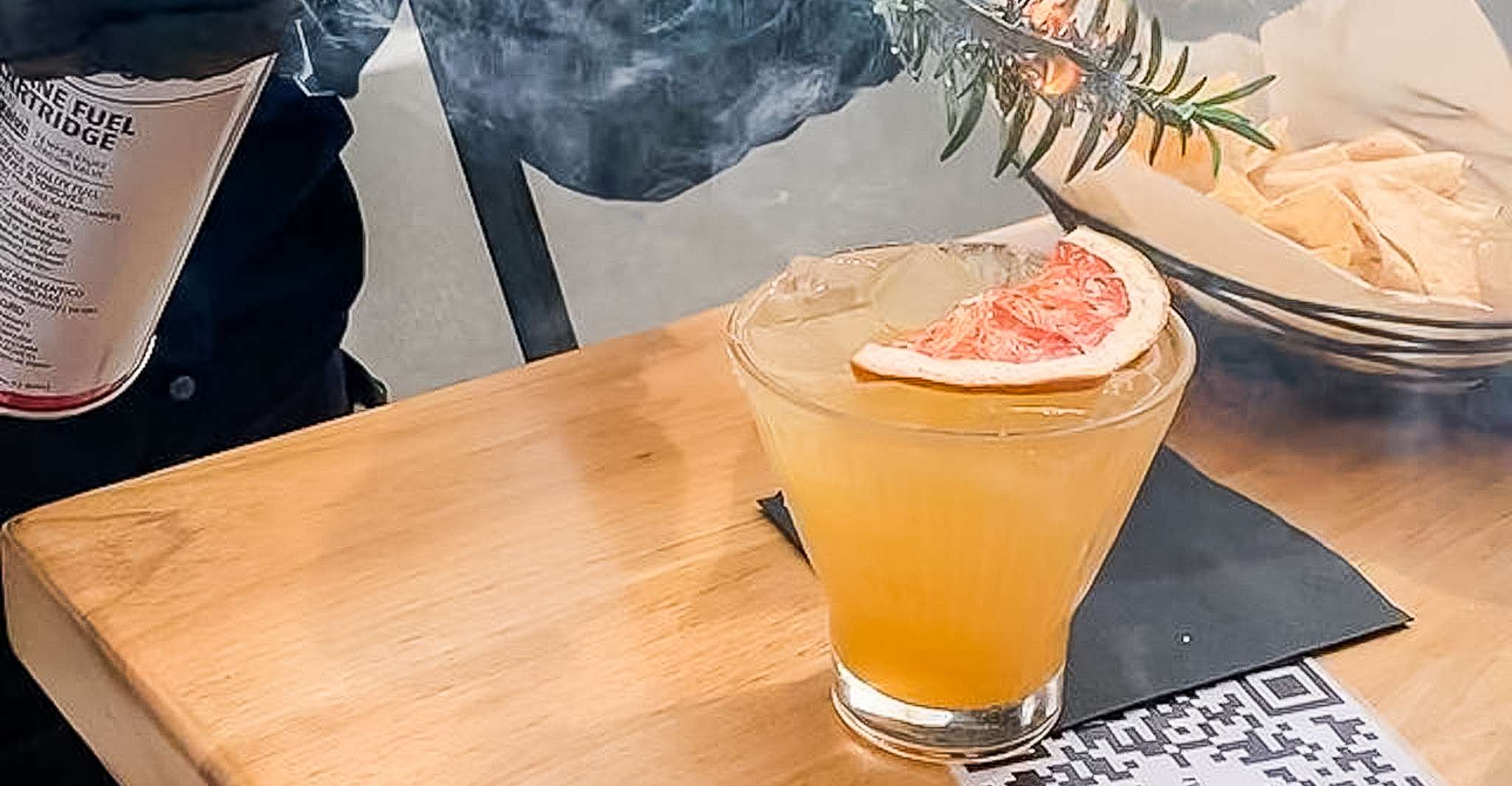 Santa Barbara, 3 ore di cocktail e Storia Walking Tour - Hizvo