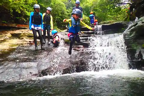 Île d'Iriomote : Excursion en kayak et canyoning