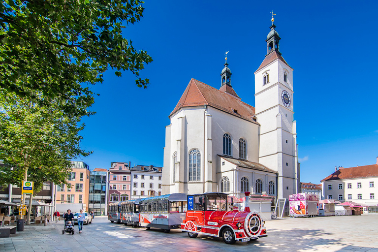 Ratisbona: Tour della città con il treno BimmelbahnRatisbona: giro turistico della città in treno con audioguida