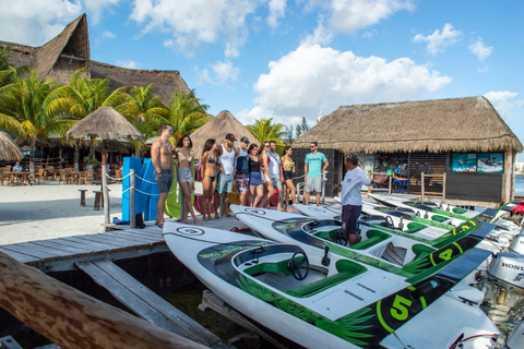 Cancún: Recorrido autoguiado en lancha rápida por la Laguna NichuptéCancún: tour autoguiado en lancha rápida por la laguna Nichupté