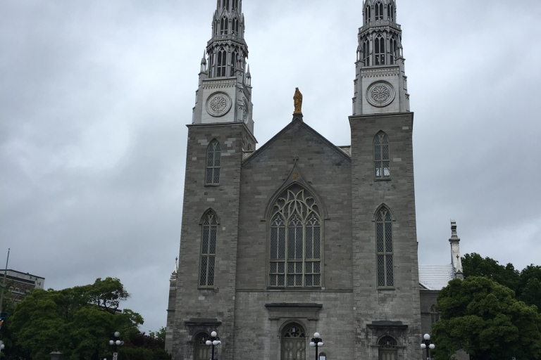 Montreal: tour privado de un día a Ottawa