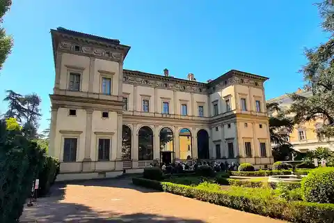Rome: Campo de' Fiori, Villa Farnesina & Trastevere Tour