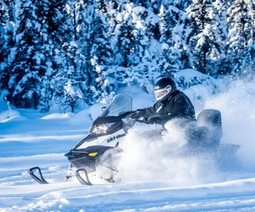 North Pole Alaska: Guided Fairbanks Snowmobile Tour