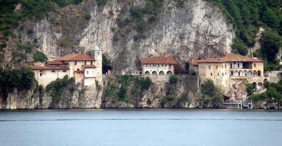 Stresa: Private Cruise to Santa Caterina del Sasso