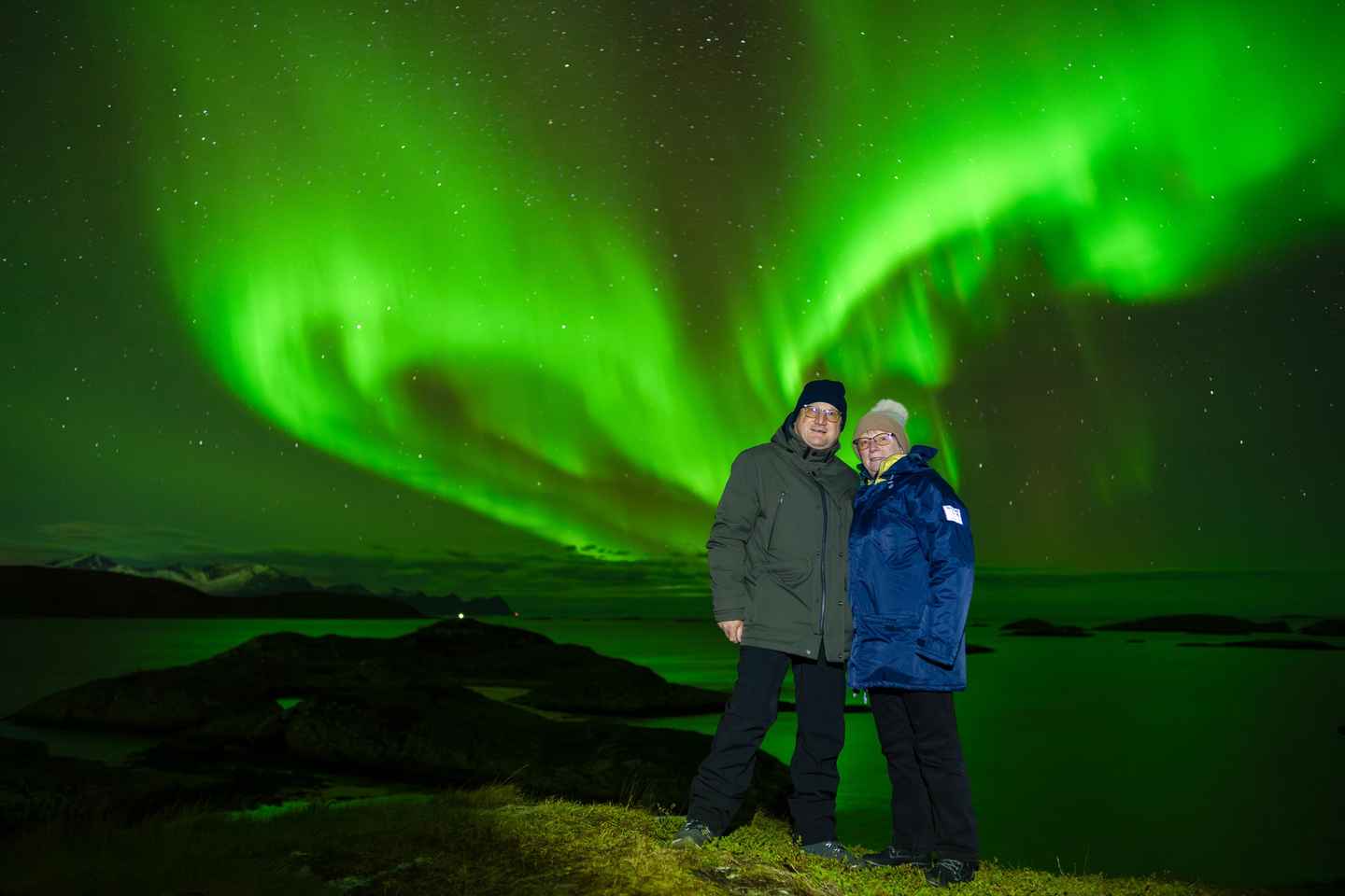 Tromsø: Northern Lights Adventure in Tromsø with Free Photos