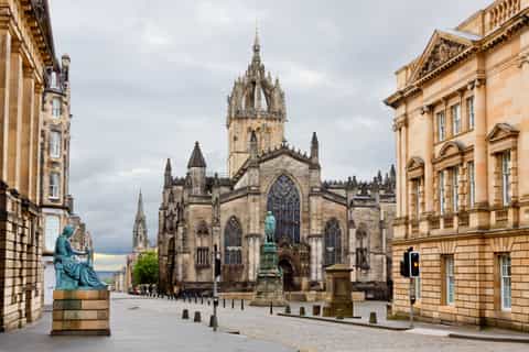 Gothic Edinburgh: City Exploration Game