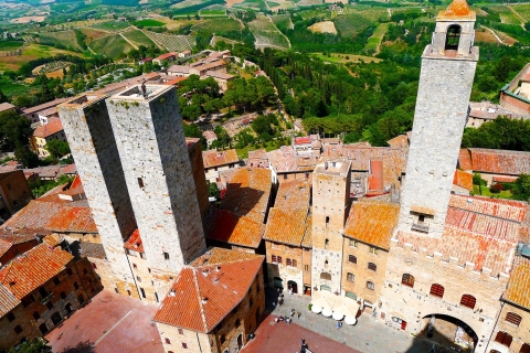 Florencia: tour de día completo a San Gimignano, Siena y ChiantiTour privado