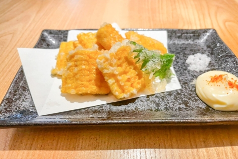 Ruta gastronómica nocturna vegana moderna en TokioCurso de sushi de marisco sin gluten