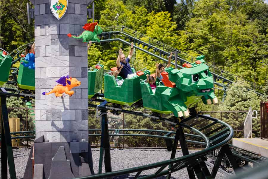 LEGOLAND® New York Resort 1-Tages-Themenpark-Eintritt. Foto: GetYourGuide LEGOLAND® New York Resort 1-Tages-Themenpark-Eintritt. Foto: GetYourGuide