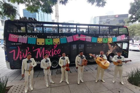 Ciudad de México: Visita nocturna con mariachis en autobús panorámico