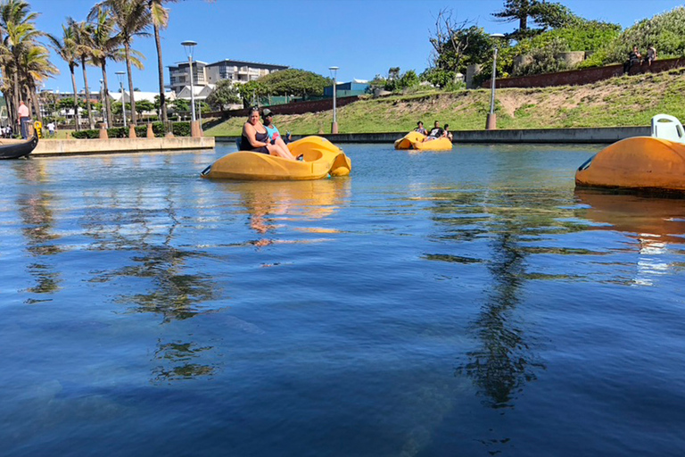 Durban: Tretbootverleih auf den Kanälen am Wasser