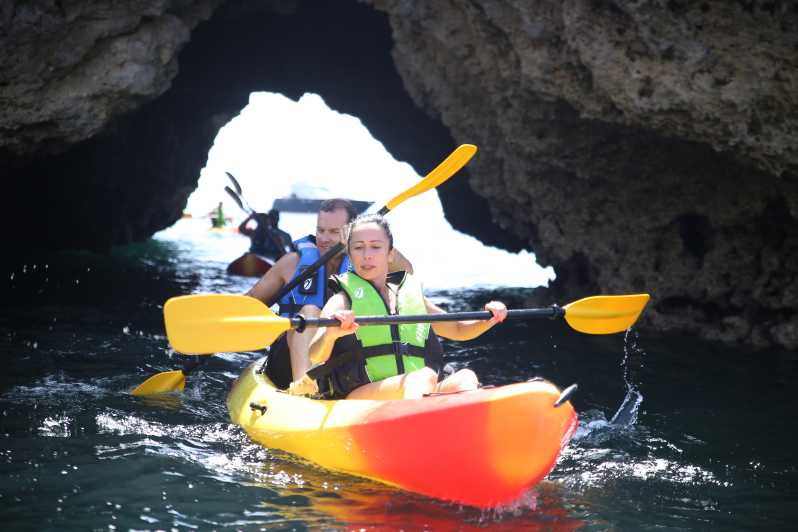 Albufeira: 2-Hour Caves and Cliffs Kayaking Experience