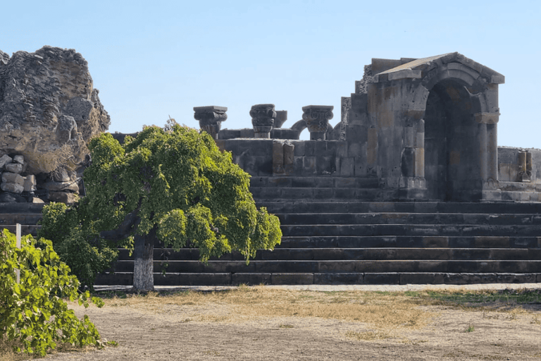 Day Tour Khor Virap, Garni, Geghard, Syphony & Charents Arch