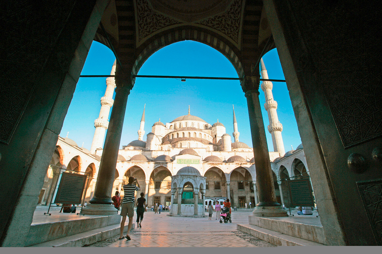 Istanbul: Full-Day Private Highlights TourIstanbul: Full-Day Private Highlights Tour with a minibus