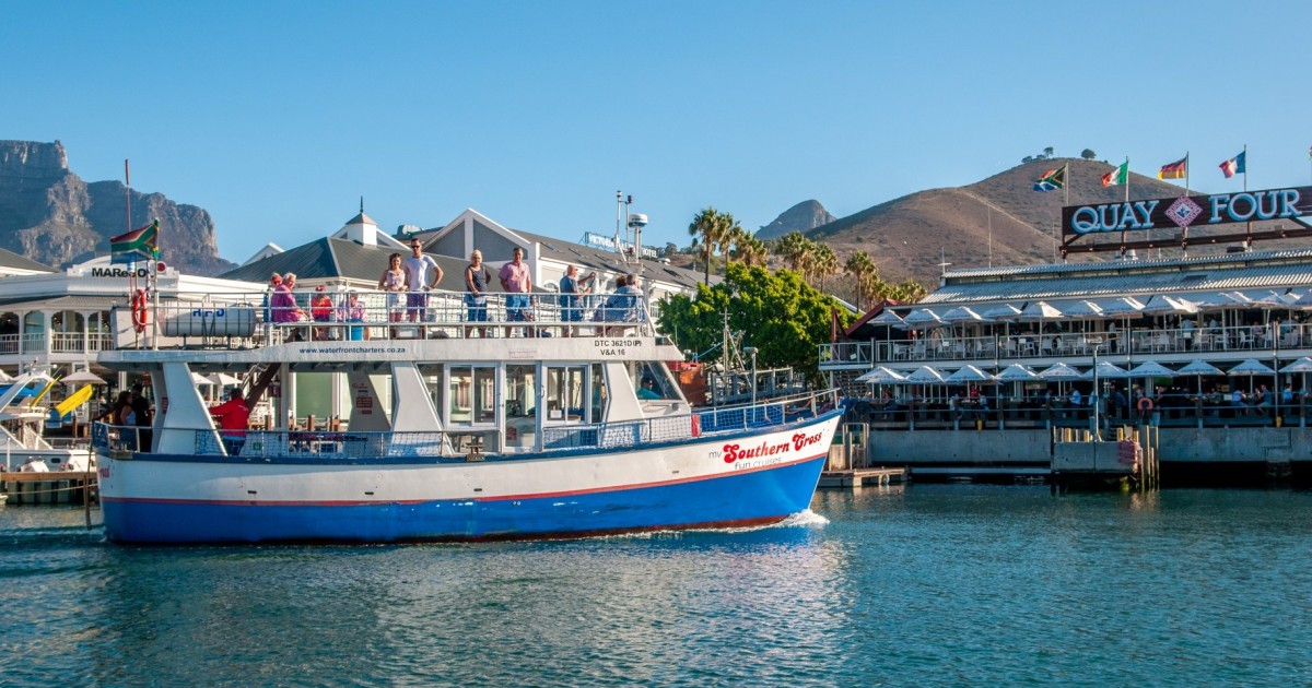 dinner boat cruise cape town
