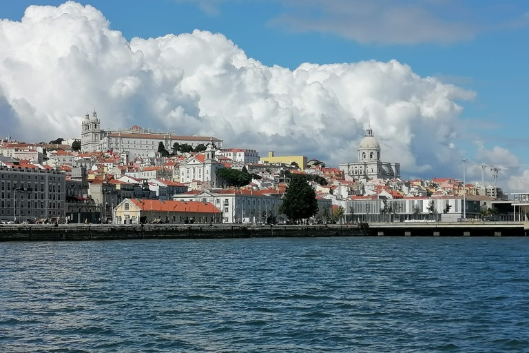 Lisboa: Tour Bom Sucesso por el río Tajo a Praça do ComércioTour en grupo al atardecer por el río Tajo