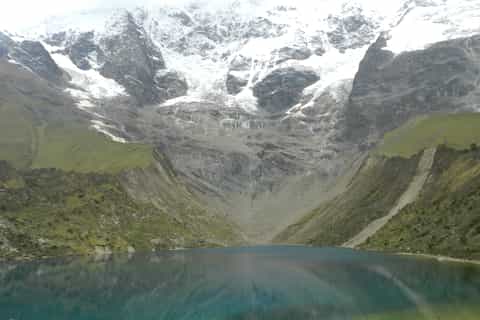 Cusco: scopri le cime innevate del lago Humantay