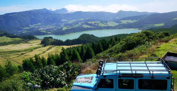 Half-Day 4X4 Tour Sete Cidades. Off the beaten Track.