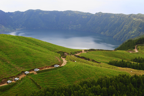 Half-Day 4X4 Tour Sete Cidades. Off the beaten Track.Ponta Delgada: Half-Day Jeep Tour to Sete Cidades