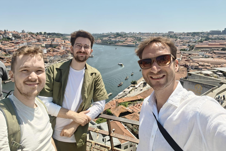 Porto: Walking Tour Highlights with Local Guide (smallgroup) Porto: Walking Tour with Local guide (Private)