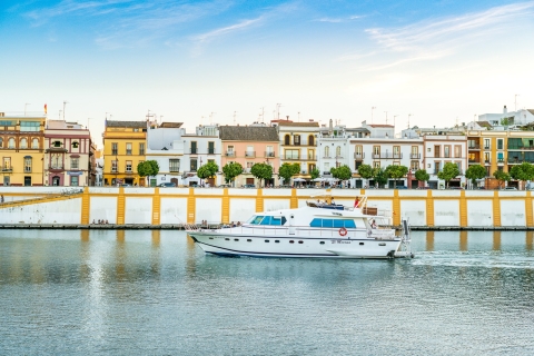 Sevilla: tour Guadalquivir per jacht met drankje & eetoptiesVaart met alleen welkomstdrankje, 1 uur