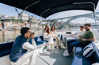 Porto: 6-Brücken-Bootstour mit 3 Weinen | Kleingruppe
