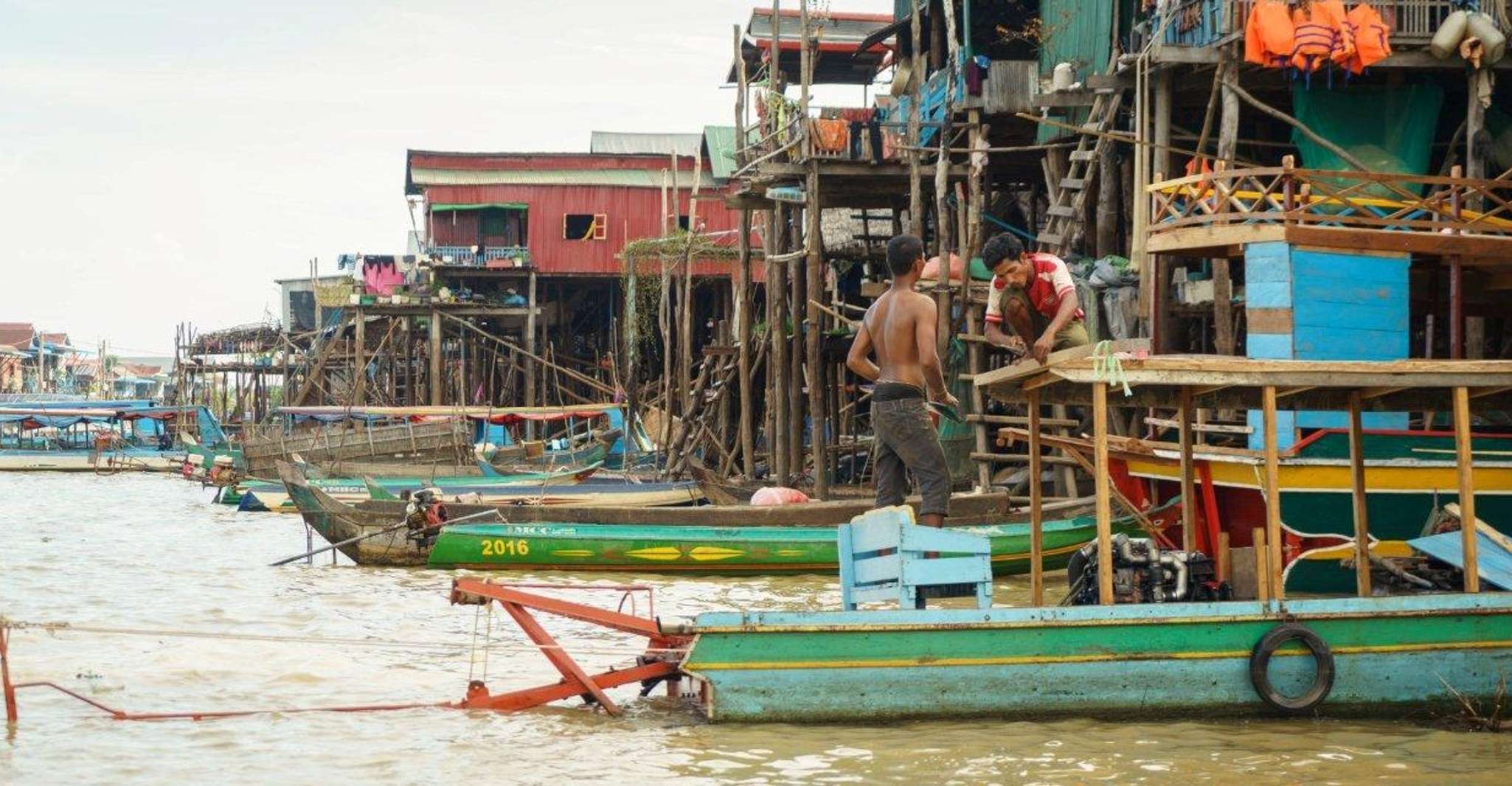 From Siem Reap, Kampong Phluk Floating Village Tour by Boat - Housity