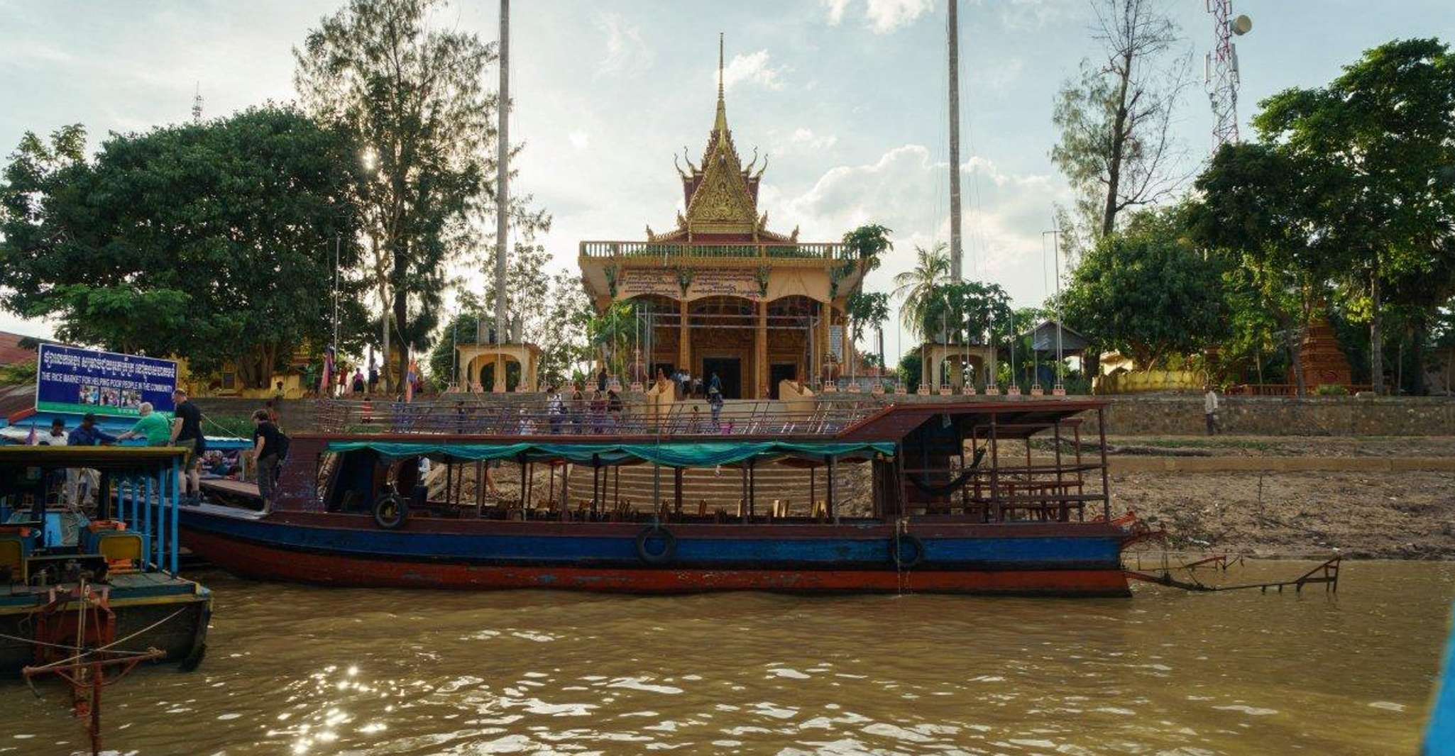 From Siem Reap, Kampong Phluk Floating Village Tour by Boat - Housity