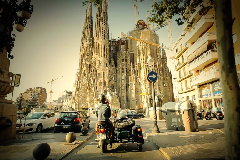 Barcelone : visite d'une demi-journée en moto side-carVisite prolongée de 4 heures en side-car