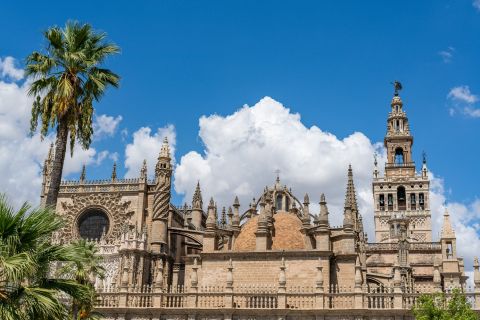 Siviglia: tour guidato di Alcázar e Cattedrale con Giralda