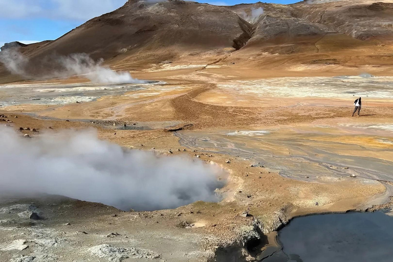 Private Diamond Circle Tour from Akureyri