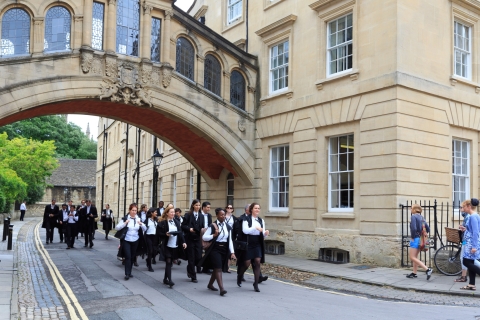 Université d'Oxford : visite à pied en groupe avec les anciens de l'universitéVisite privée à pied