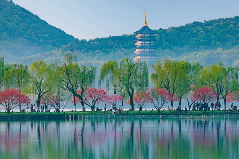 Old Hangzhou: Local Breakfast & Hidden West Lake Boat