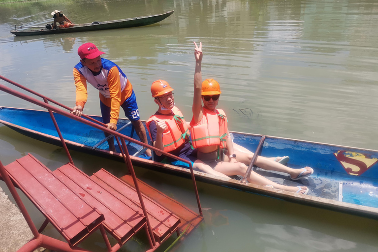 Pagsanjan-watervallen en Lake Yambo (zwemmen en natuurervaring)