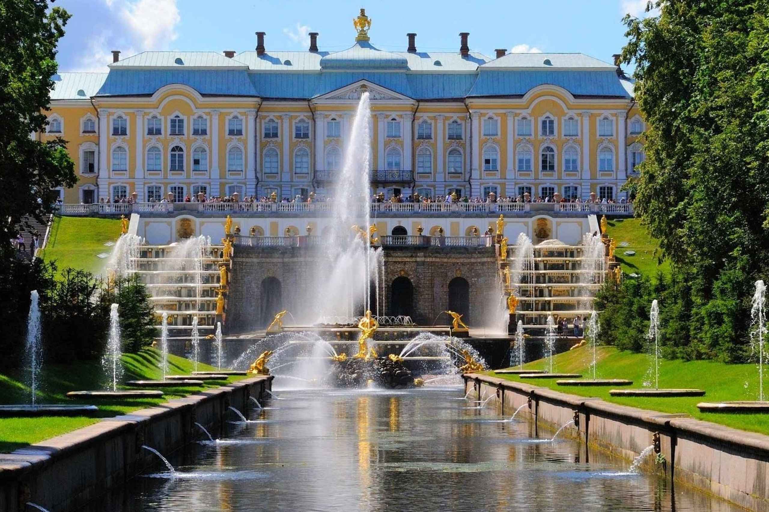 петергофский дворец в санкт петербурге фото