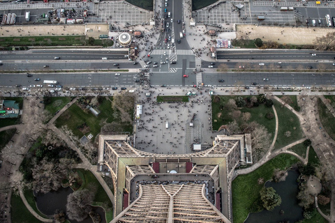 Paris: Eiffel Tower Access and Seine River CruiseSecond floor Access &amp; River Cruise