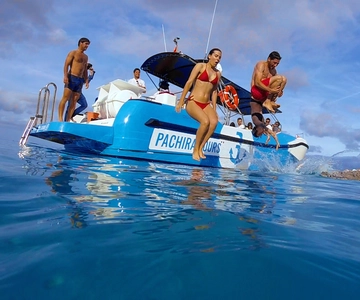 Fornells: Excursión en barco de 3 horas por la costa menorquina