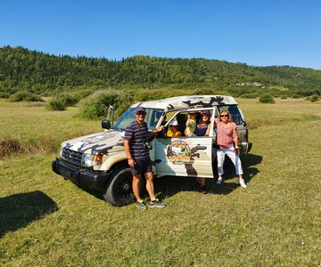 From Cavtat: Konavle Valley Off-Road Jeep Safari with Lunch